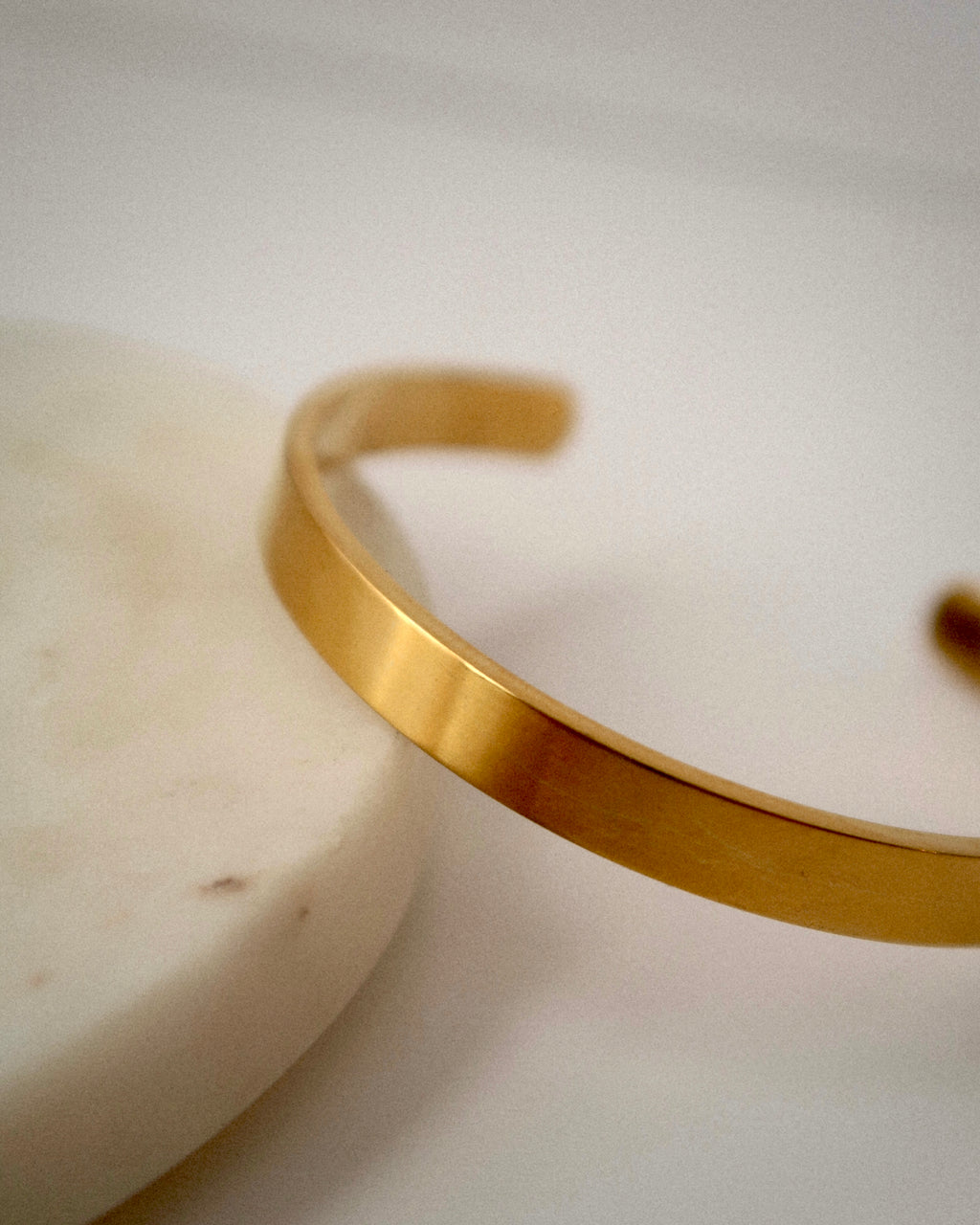 Valentina Bangle
