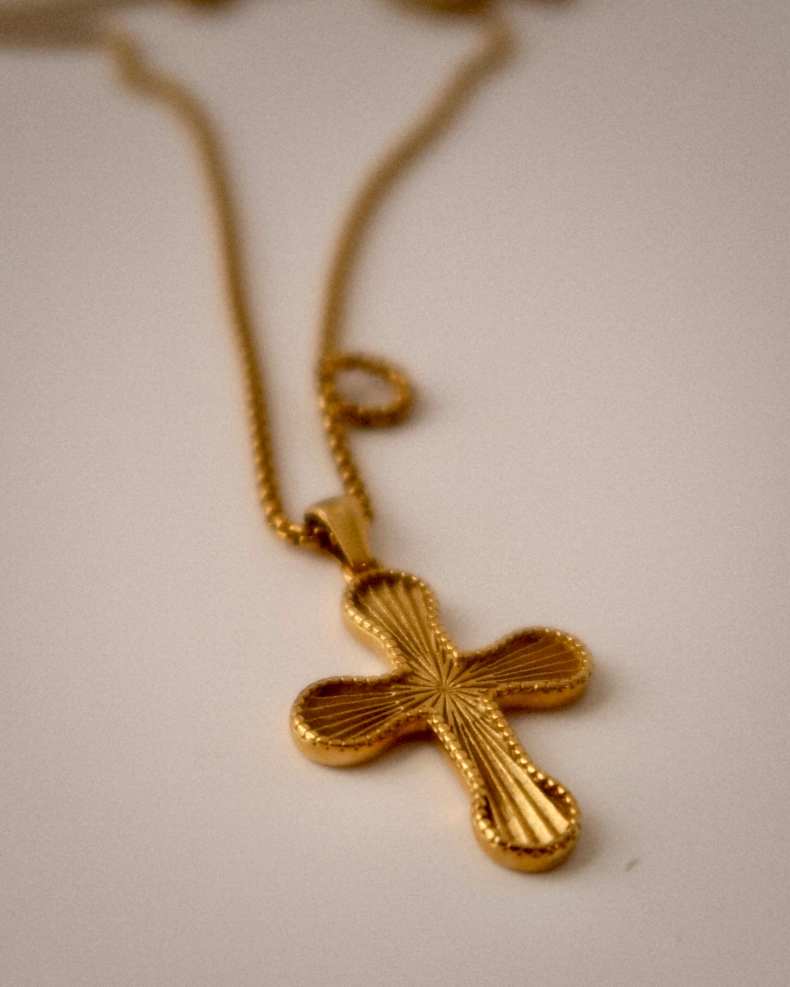 Fransica Cross Necklace