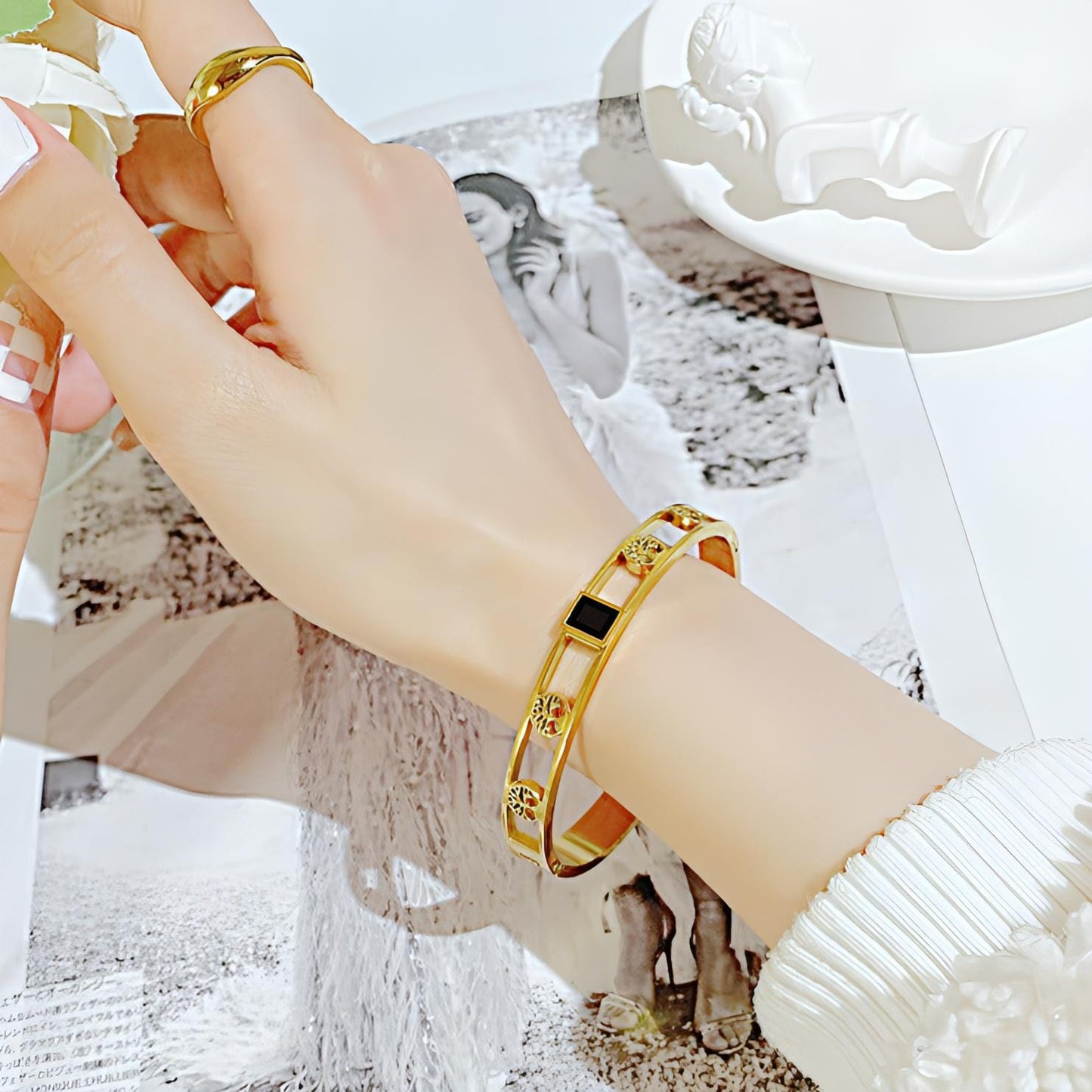 Bracelets Tree of Life Yellow Gold Bracelet